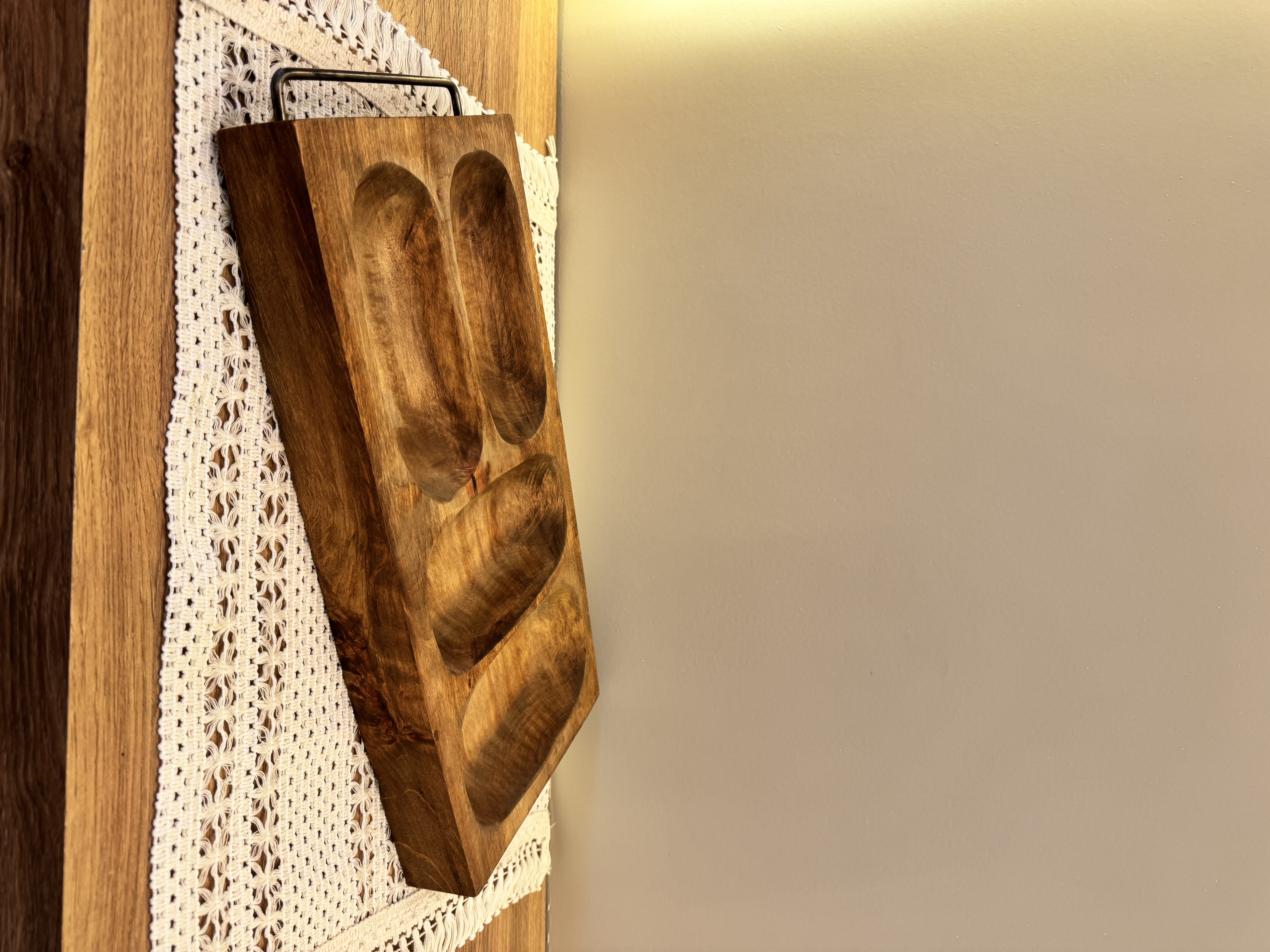 اردو خوری چوبی چهار خانه