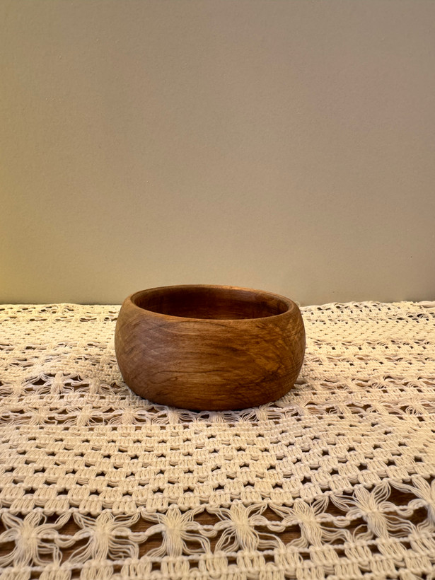 پیاله چوبی